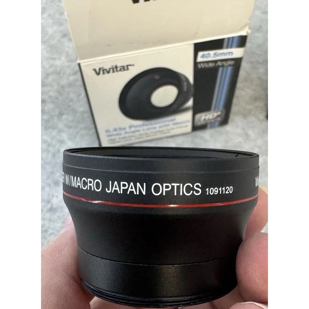 Vivitar 0.43x Professional 40.5mm Wide Angle Lens With Macro